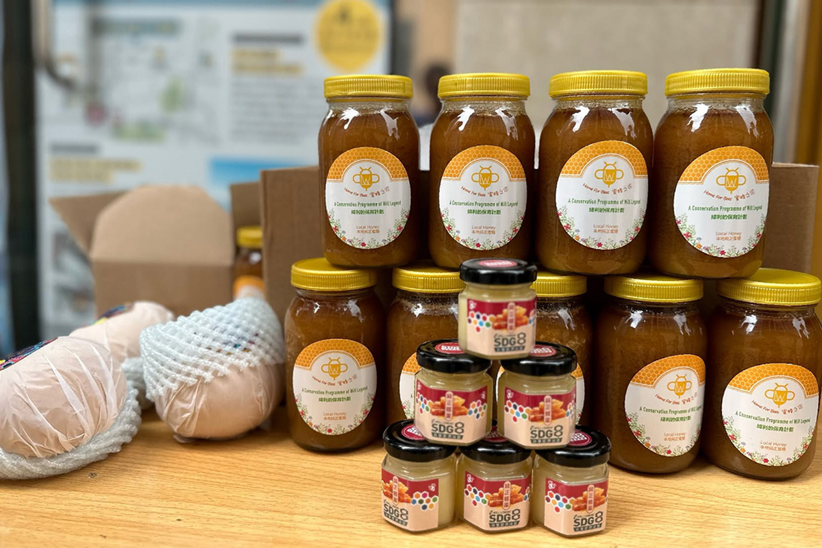 Sharing honey with the community