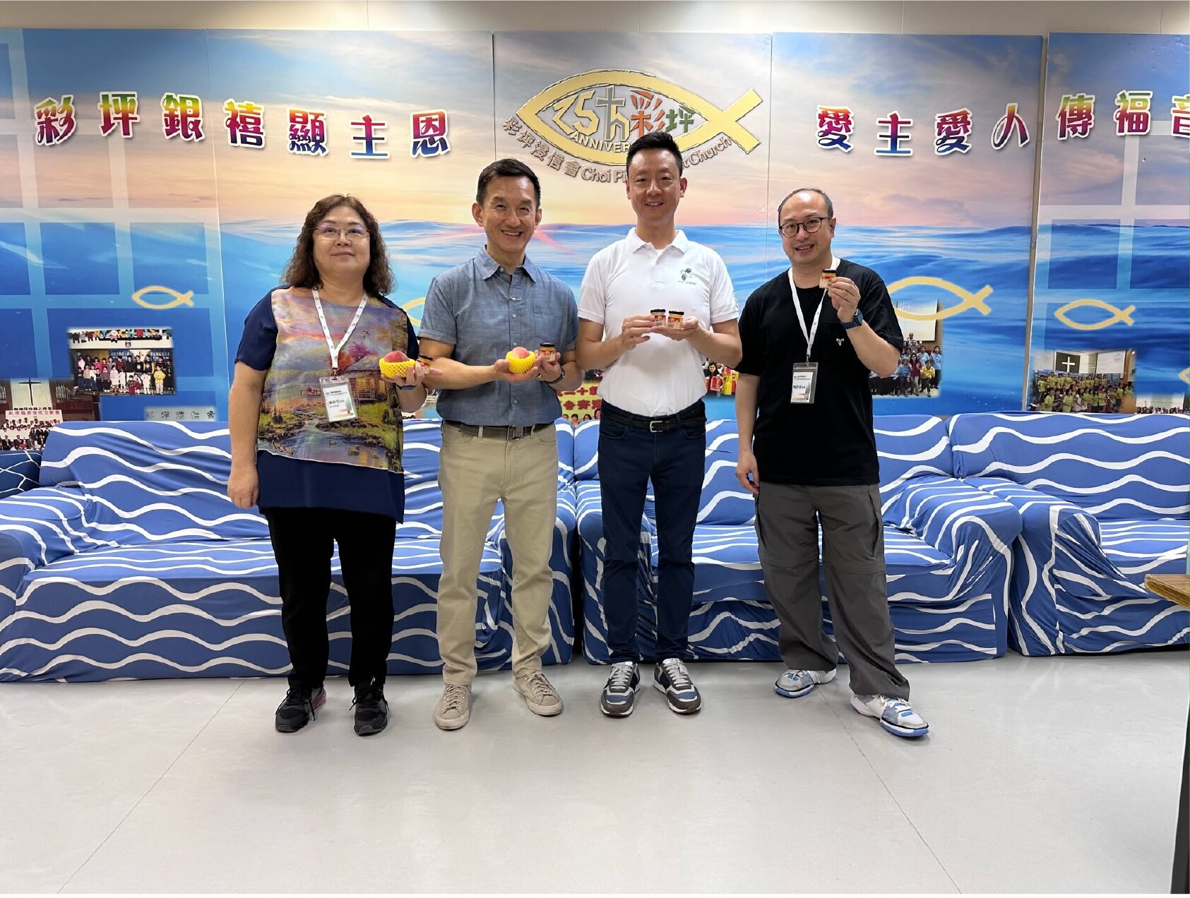 教會內蜂蜜分享活動合照