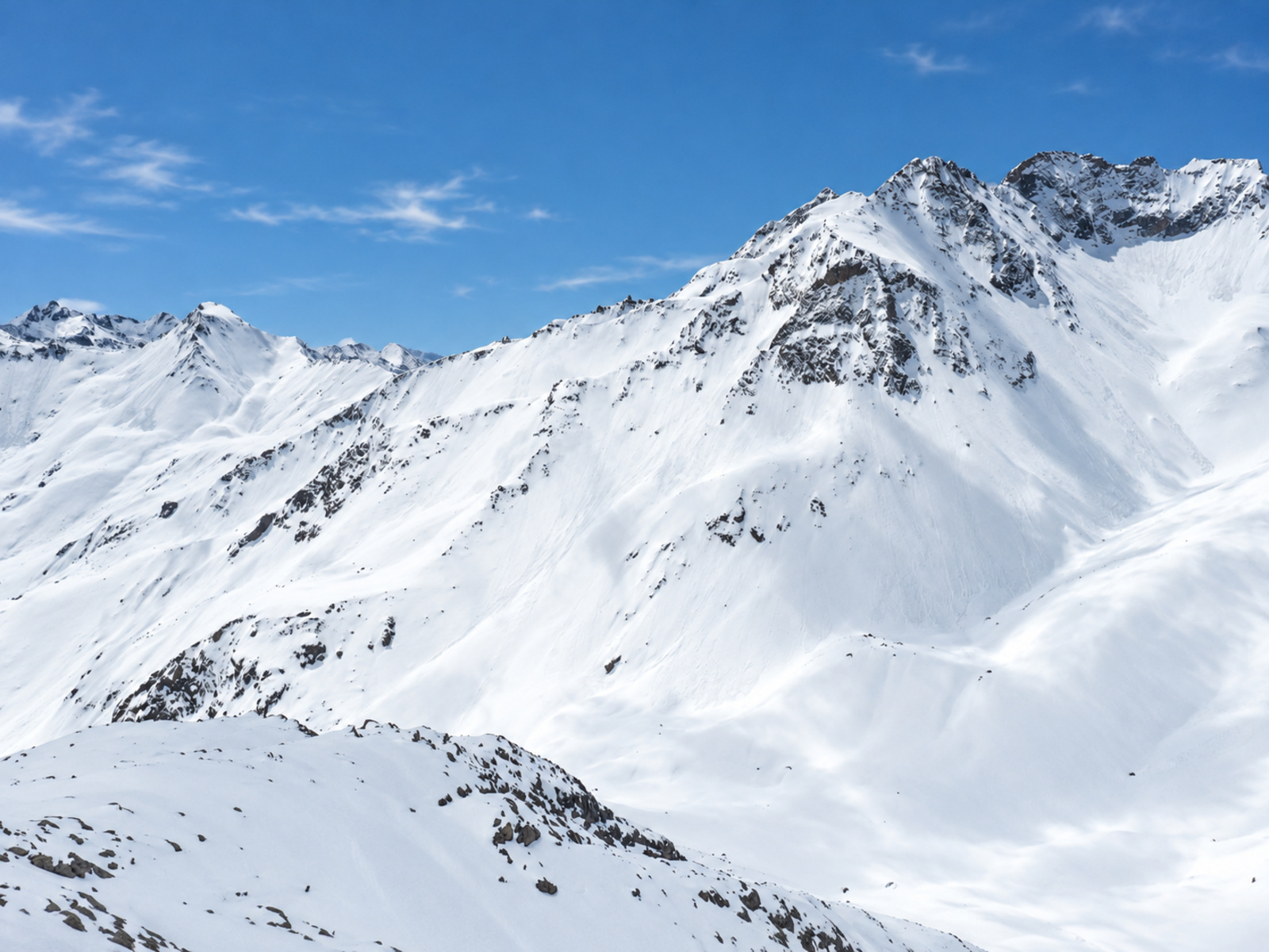Dagu Glacier landscape